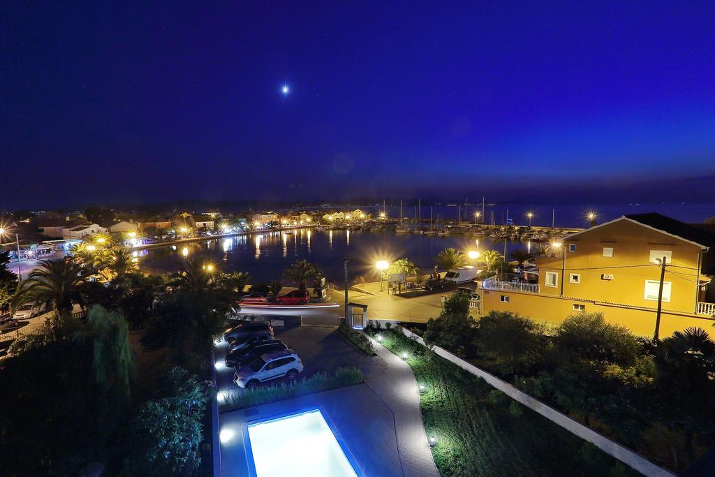 Luxury Apartments Sikiric With Fantastic View On The Sea Bibinje Exteriér fotografie